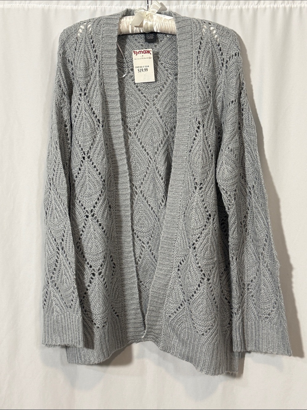 Chelsea & Theodore Light Gray Open-Front Knit Cardigan